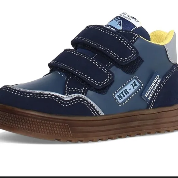Naturino Boys waterproof Velcro Strap Shoes 12 Blue NWT