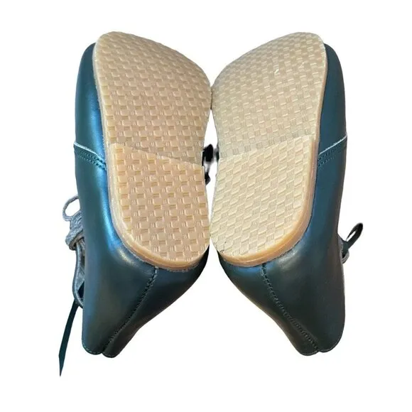 NEW Adelisa &amp; Co Evergreen Ticuantepe Boots with extra laces