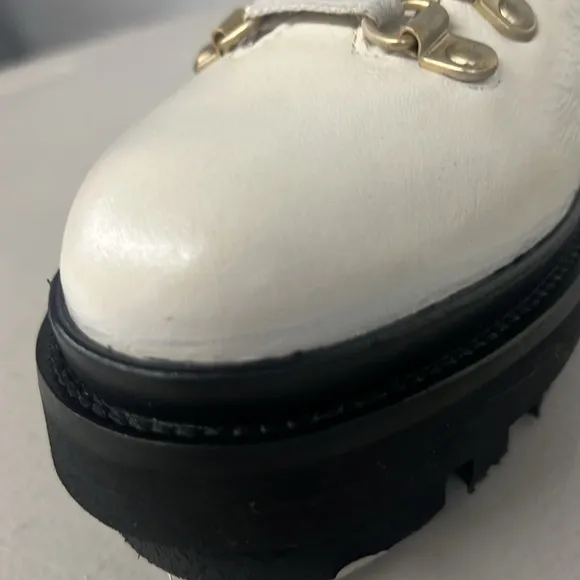 New All saints sz7 white combat boots lace up Wanda white gloss leather lug sole