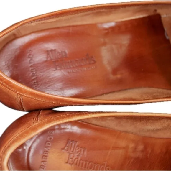 New Allen Edmonds size 8..  Very comfortable.​​​