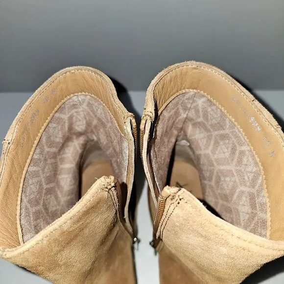 NEW Aquatalia Maddie Platform Bootie Water Resistant Brown Suede Size 10