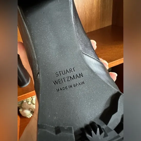 NEW authentic Stuart Weitzman boots! Size 6