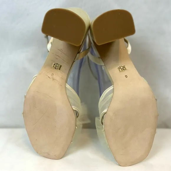 New Badgley Mischka Tess Ivory Satin Womens Heels / Sz 9 / Floor sample