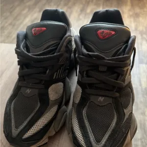 New Balance 9060 Black and Gray