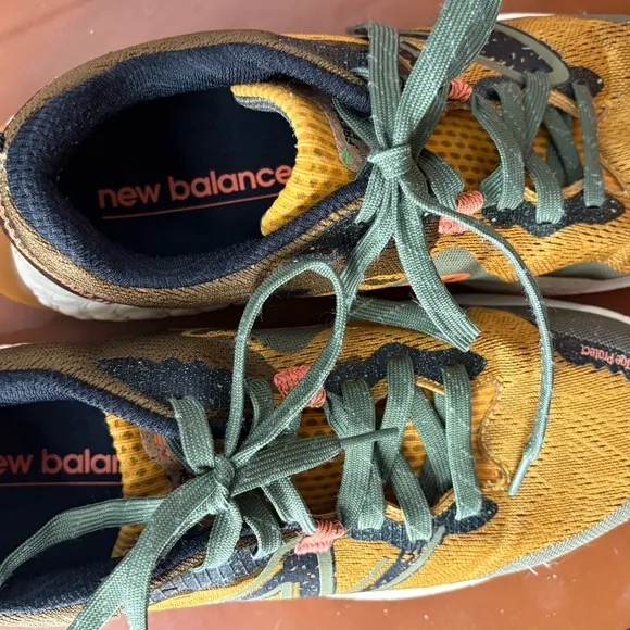 New Balance Fresh Foam X Hierro v7 Men's Running Shoes Size 9 USA NWOB