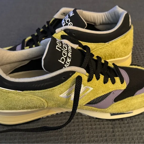 New Balance Men's 1500 MADE in UK Limited Edition Shoes in Green Size 9