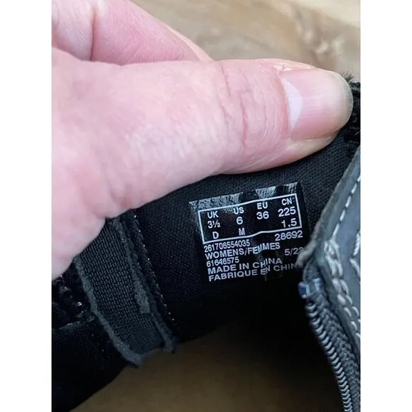 NEW Clarks Womens Black Leather Ankle Boots With Side Zipper &amp; Buckle Detail