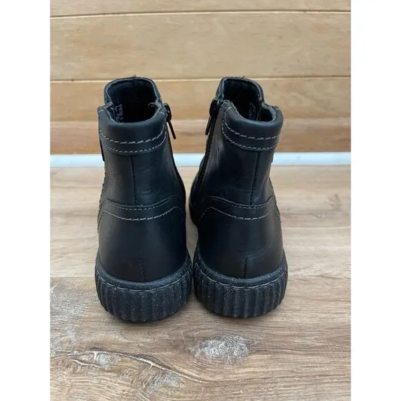 NEW Clarks Womens Black Leather Ankle Boots With Side Zipper &amp; Buckle Detail