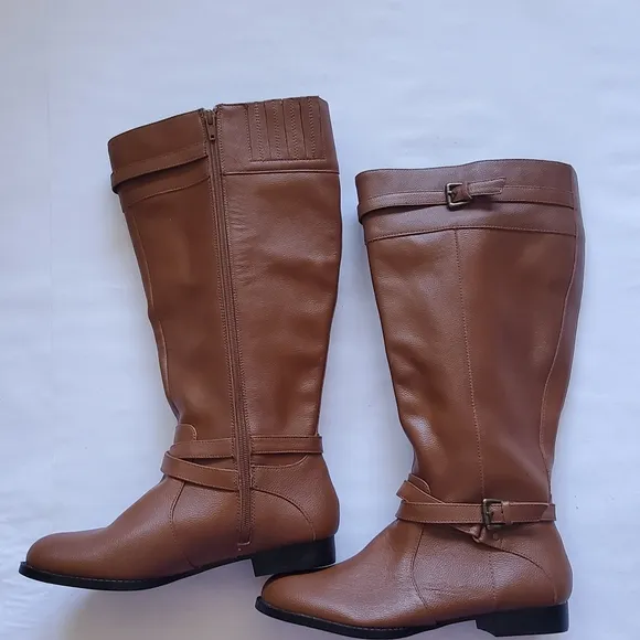New Comfortview Janis Leather Brown Knee-High Boots with Buckle Detail Size 7.5