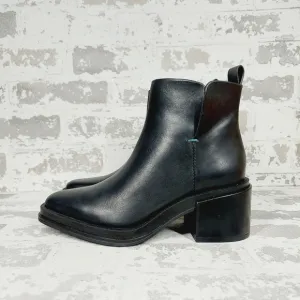 New Franco Sarto Dalden Black Leather Ankle Boots F1006