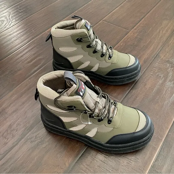 New Frogg Toggs Skilak Pro mens wading boots size 10