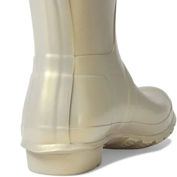 NEW HUNTER Original Tall Nebula Boots Pale Gold for women 864mn
