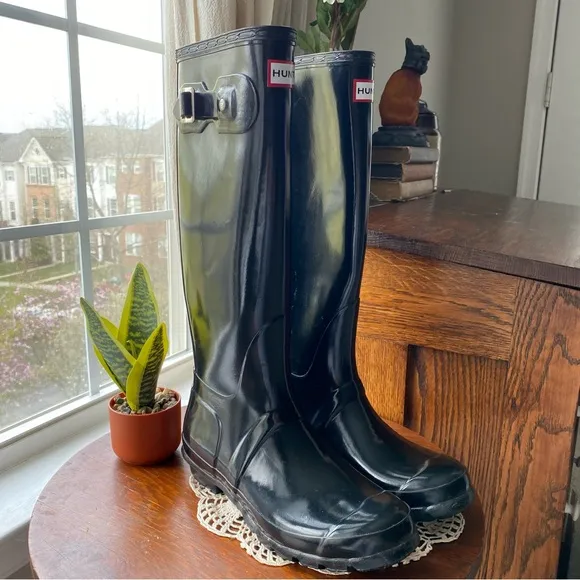 NEW Hunter Refined Original Tall Wellington Black Gloss Rain Waterproof
