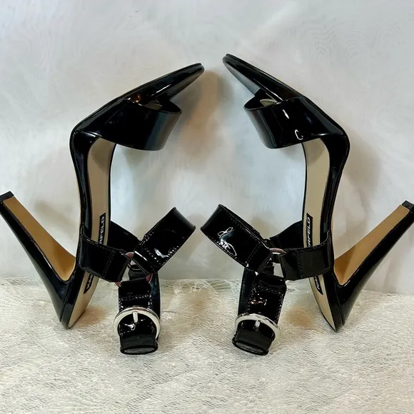 NEW Karl Lagerfeld Paris Women's Cieone Patent Leather Sandals Black Sz 7
