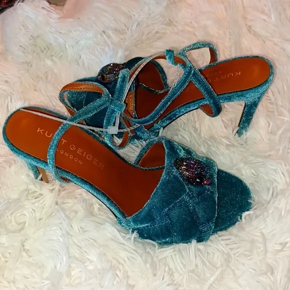 NEW Kurt Geiger Kensington London Rainbow Eagle Teal Quilted Stylish High Heels