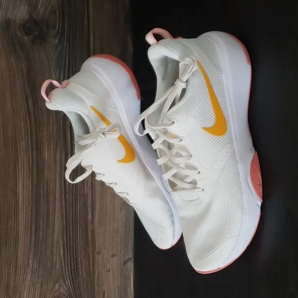 New Nike City Rep TR White Training Gym Sneakers Comfortable Athleisure Shoes