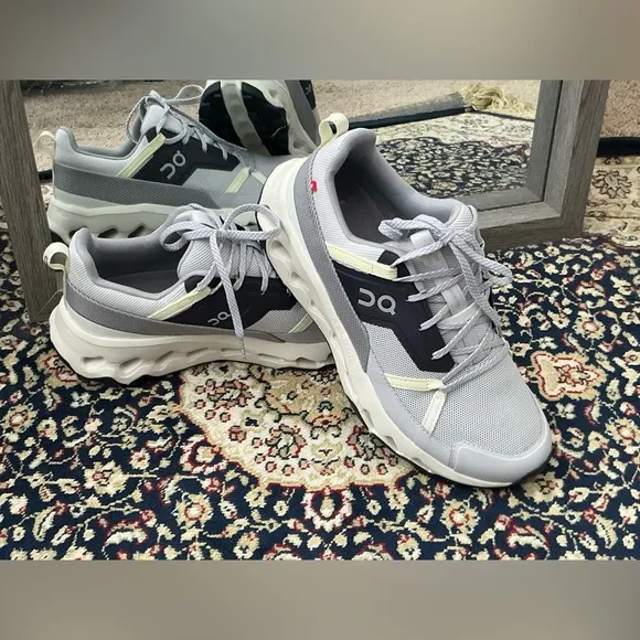 New On Cloudhorizon Women’s Hiking Shoes size 8