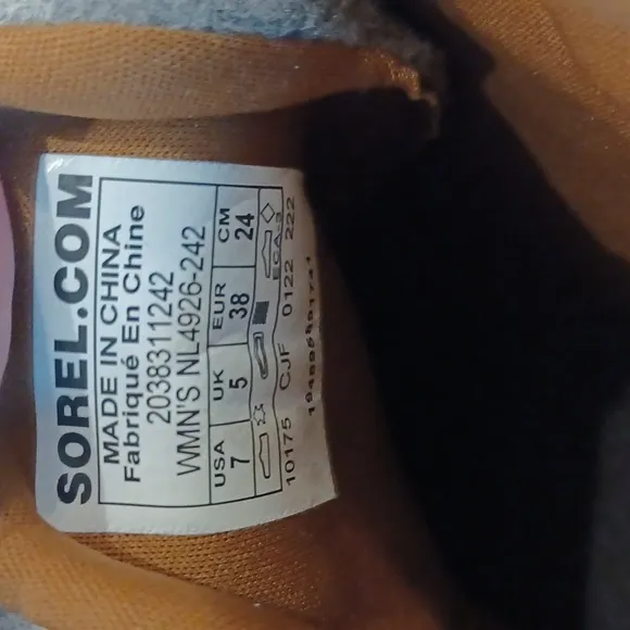 New Sorel Evie Leather Waterproof Comfort Booties Size 7