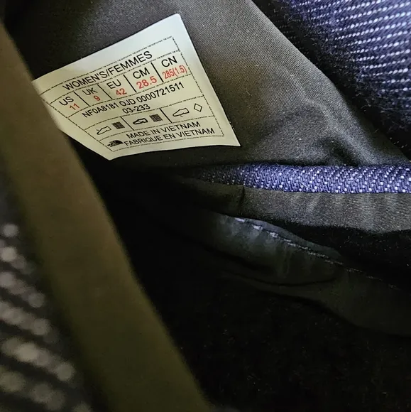 New The North Face Womens Nuptse Mule Denim, US 11