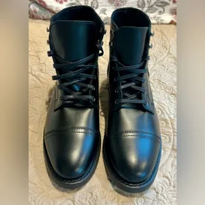 New Thursday Boot Co. everyday lace up boot
