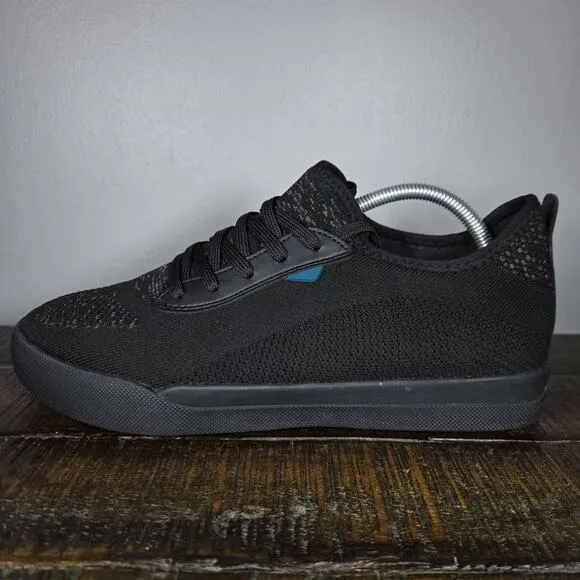 NEW Vessi Weekend Sneaker Mens Size 10 Waterproof Shoes Sneakers Black Black