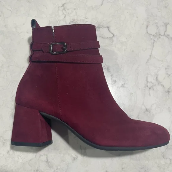 New w Defect Paul Green Sydney Block Heeled‎ Bootie in Bordo Suede Sz US 6 $499