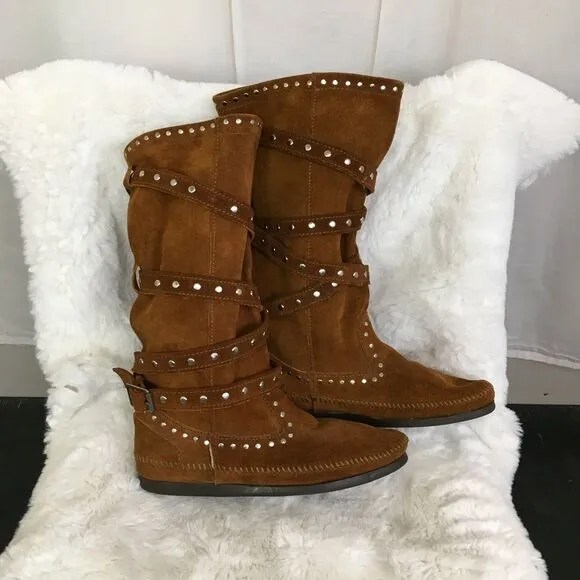 NEW Minnetonka Cognac Slouchy Suede Harness Studded Moccasin Boots Size 9