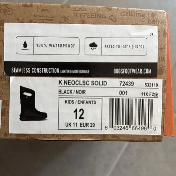 NIB Bogs Classic Neoprene Kids Waterproof Boots Solid Black Rain Snow Shoes 12