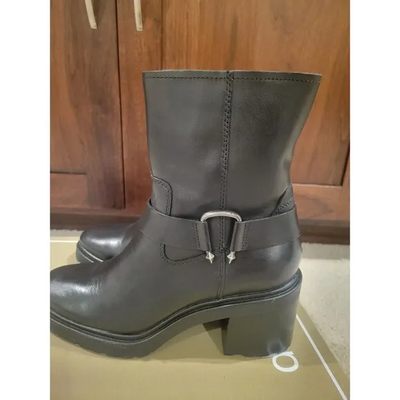 NIB Dolce Vita Camros Women's Boot Side Zip Motorcycle Style Black Size 8.5