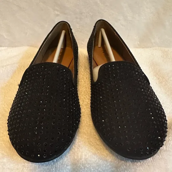 NIB- MIA- Bedazzle‎ flats- 8.5