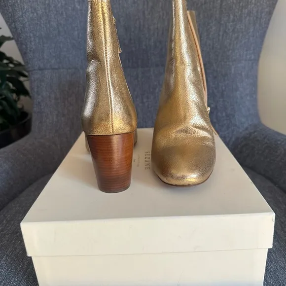 NIB Sezane Lea Boots Sz 41/9Gold Ankle Boots