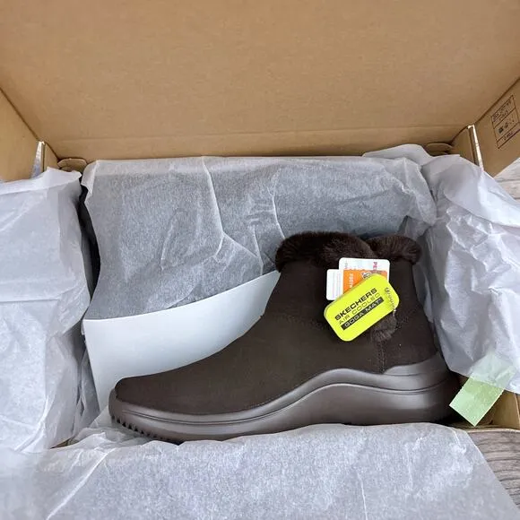 NIB Skechers On the Go Midtown 9.5 So Plush Air Cooled Gogo Mat Boots Chocolate