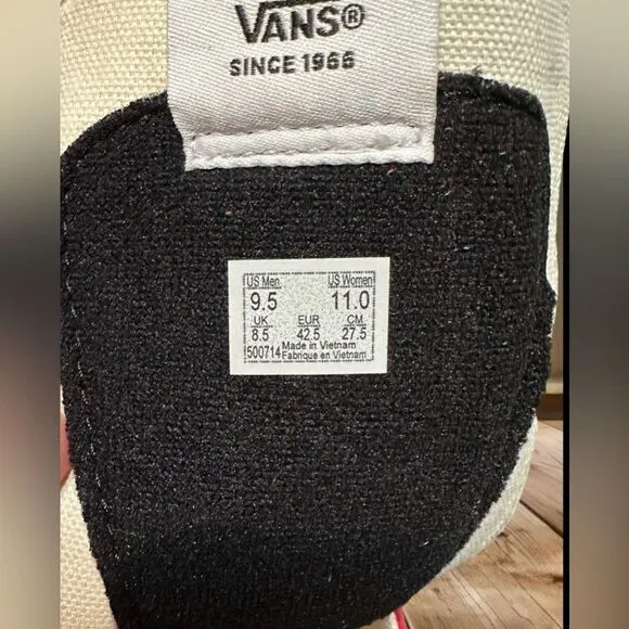 NIB VANS Sk8-Hi Racing Red/True White VN0A4BV6JV6 Unisex Men's 9.5 Womens 11