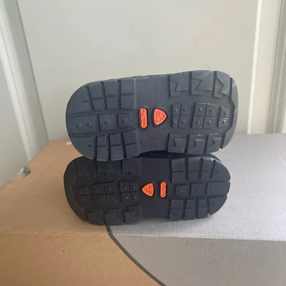 Nike ACG “Triple Black” Toddler Boots -Size 4C