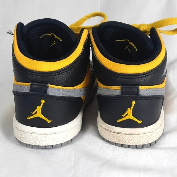 Nike Air Jordan 1 Black Yellow Toddler Shoes Size 9C US Leather 364773-050  2012