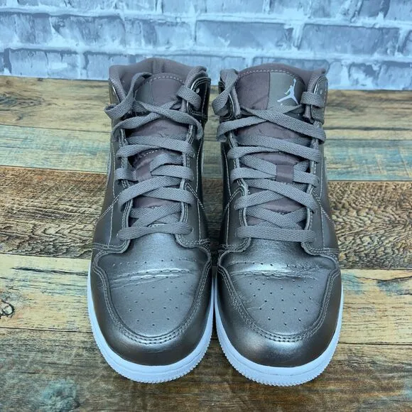 Nike Air Jordan 1 Mid Sepia Stone Noble Gold Shoes AV5174-200 Youth Size 6Y Rare