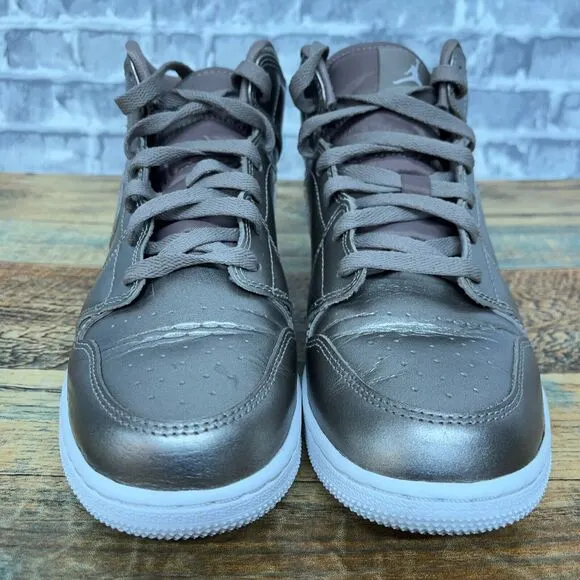 Nike Air Jordan 1 Mid Sepia Stone Noble Gold Shoes AV5174-200 Youth Size 6Y Rare