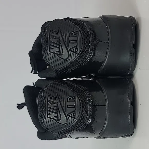 NIKE Air Max 90 Premium Leather Black Women's Shoes