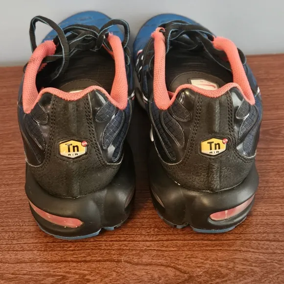 Nike AIR Max Plus Time Capsule Sneakers with Air Max Cushioning Size 10 EUC