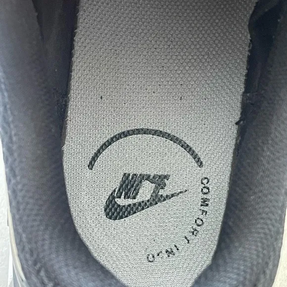 Nike Air Max SYSTM Men's Shoes Size 12 Black White Athletic Sneakers DM9537-001