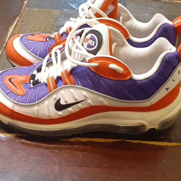 Nike Air Max Women Shoes - Purple and Red