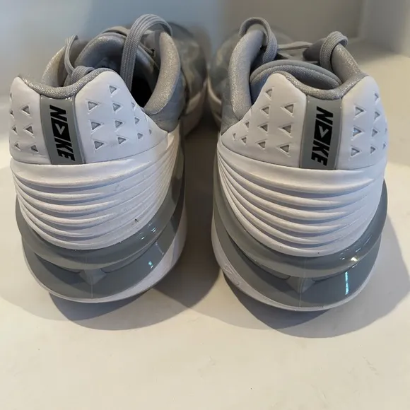 NIKE Air Zoom GT Cut 2 TB Promo WOLF GREY w/Black swoosh.  Size 17