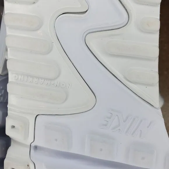 Nike Air Max big kids White Sneakers