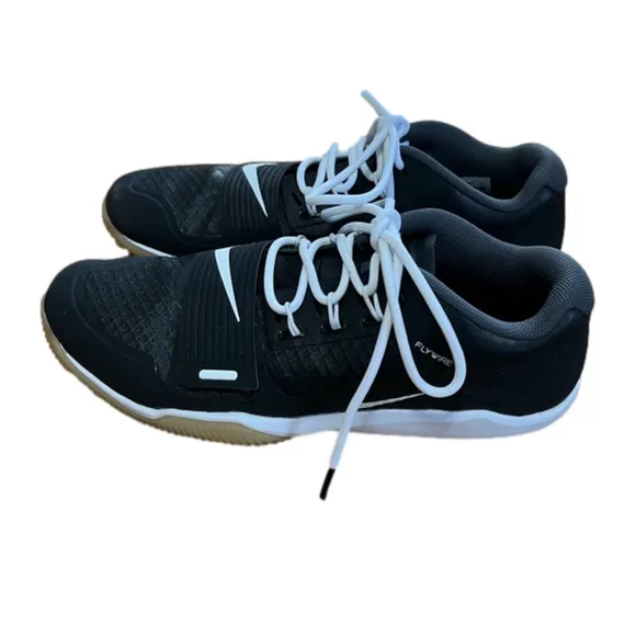 Nike Alpha Menace Turf Low Mens Football Shoes, black/white, size 13.5