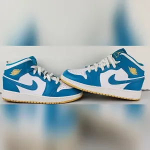 Nike Big Kids Jordan Retro 1 Mid Aquatone White DQ8423-400 - Size 5 Y - EUC