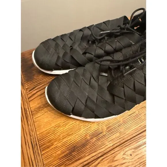 Nike Black Juvenate Premium Woven Lace Up Athletic Casual Sneakers Shoes Size 10