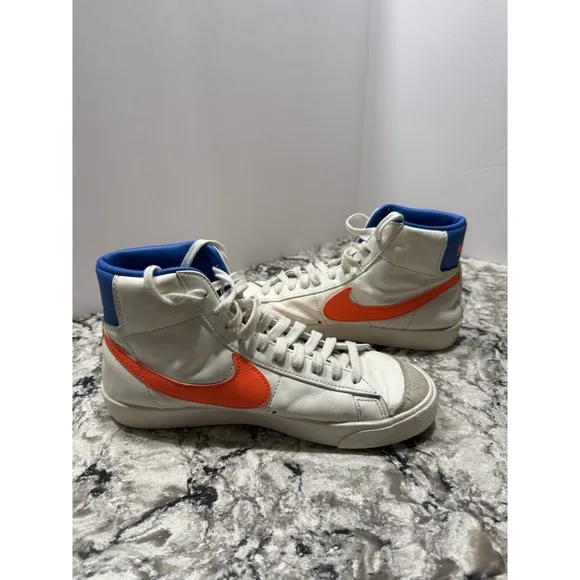 Nike Blazer '77 Mid Sail Totally Orange Shoes Women's Size 9