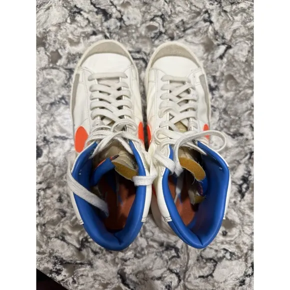 Nike Blazer '77 Mid Sail Totally Orange Shoes Women's Size 9