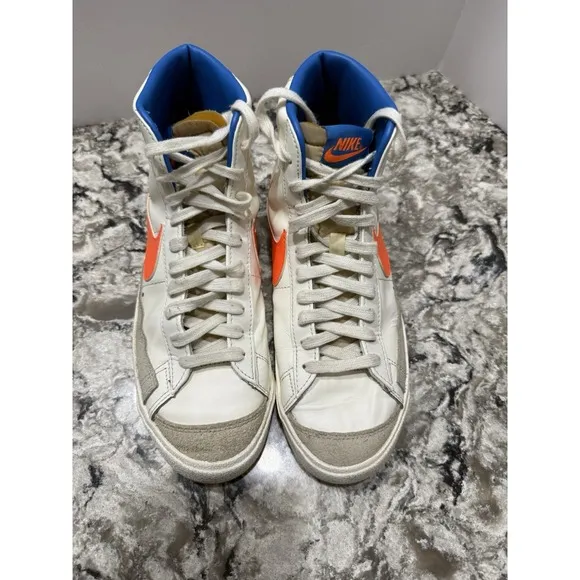 Nike Blazer '77 Mid Sail Totally Orange Shoes Women's Size 9