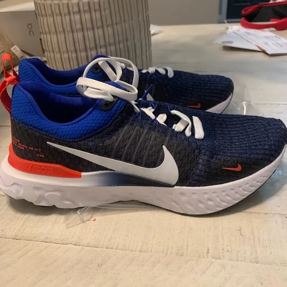 Nike Blue and Black Running Shoes
